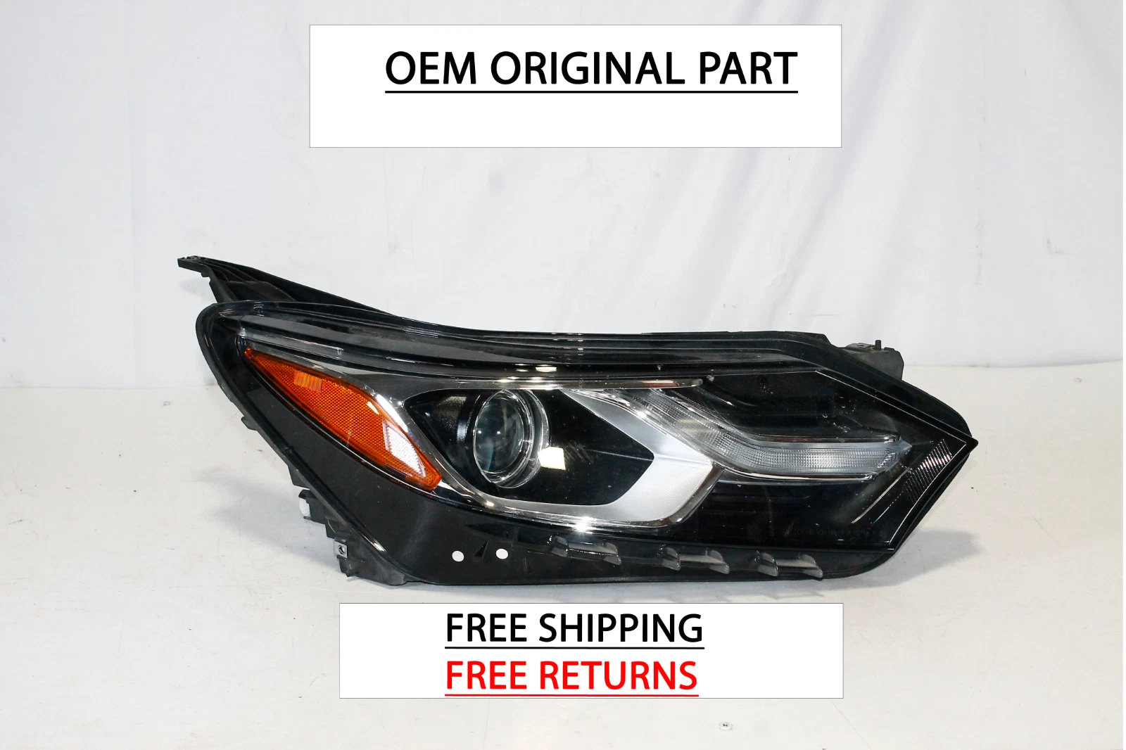 2018-2021 CHEVROLET EQUINOX RIGHT PASSENGER SIDE XENON HID HEADLIGHT NICE OEM