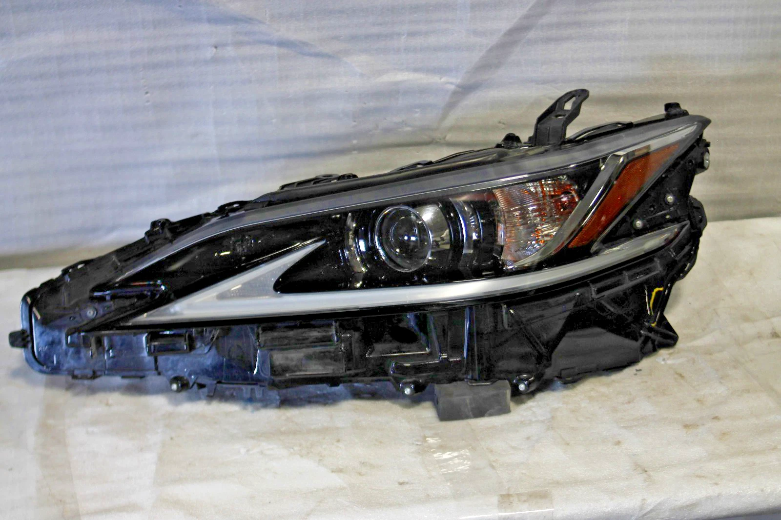 2019-2022 Lexus Es300 Es350 Left Driver Side Led Headlight Oem