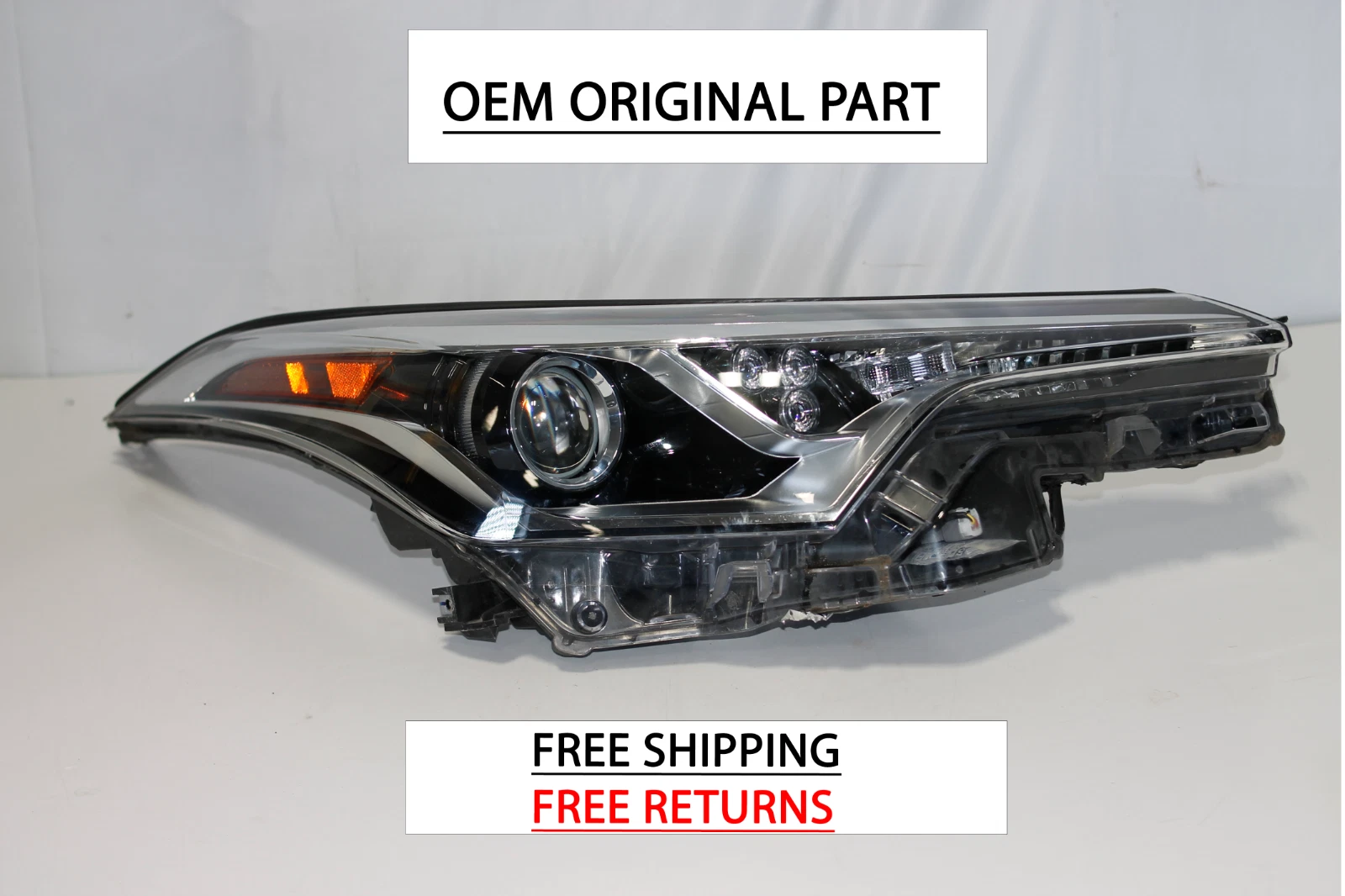 2017-2019 TOYOTA CH-R RIGHT PASSENGER SIDE HALOGEN HEADLIGHT NICE OEM