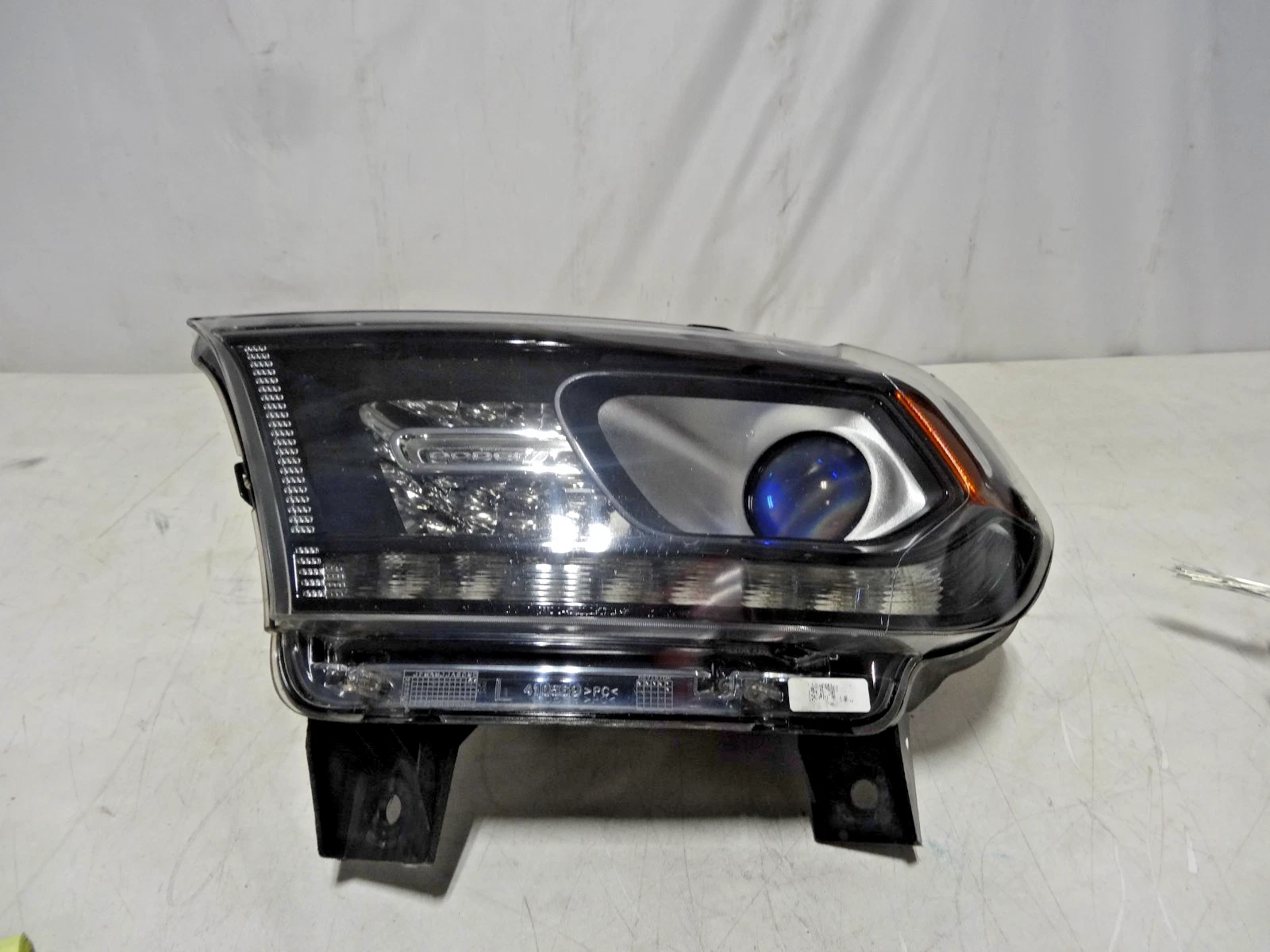 2016-2018 Dodge Durango Left Driver Side Halogen Led Headlight! OEM