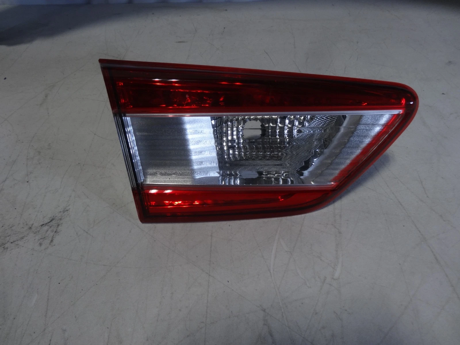 2018-2019 SUBARU XV LEFT SIDE Tailgate Tail Light/Lamp New OEM!