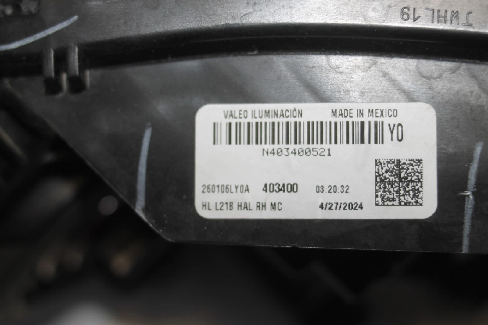 2023-2024 Nissan Sentra Right Passenger Side Halogen Headlight Oem - Image 2