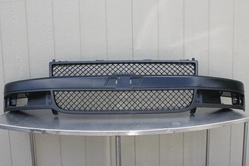 2003-2024 Chevrolet Express 2500 Front Grille Grill Oem