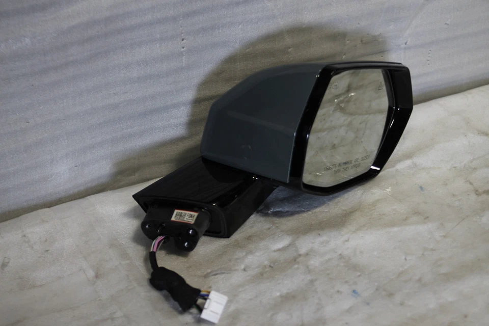 2023-2024 Kia Ev9 Right Passenger Side Mirror With Blind Spot Oem - Image 2