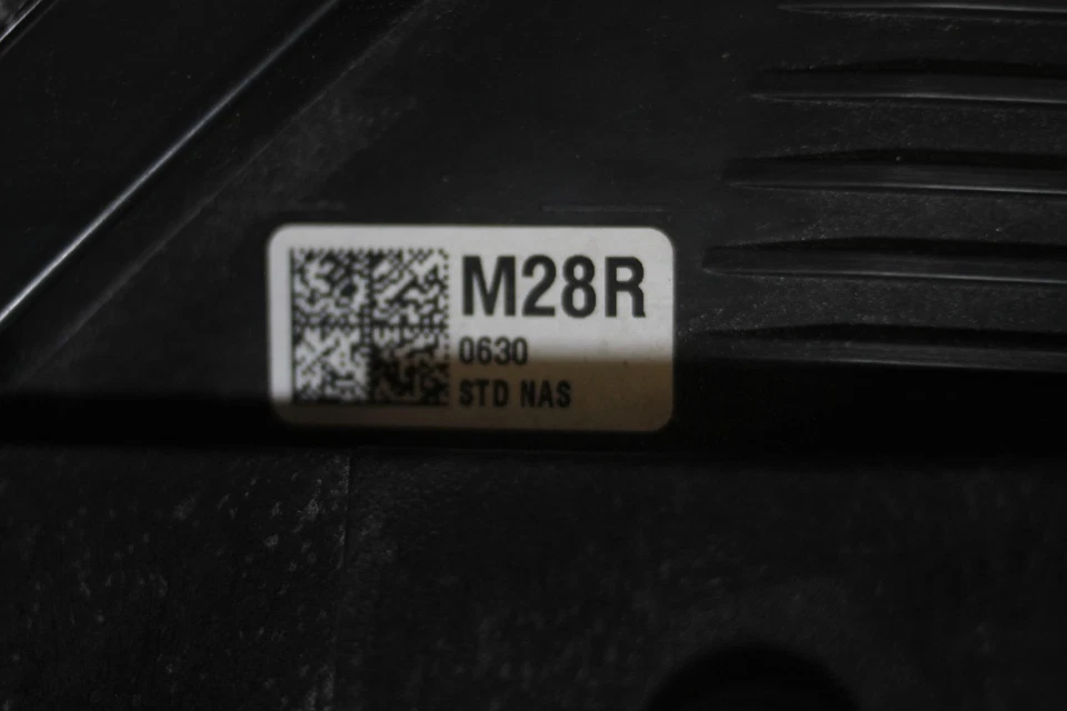 2021-2024 Chevrolet Tahoe Suburban Right Passenger Side Led Headlight Oem - Image 2