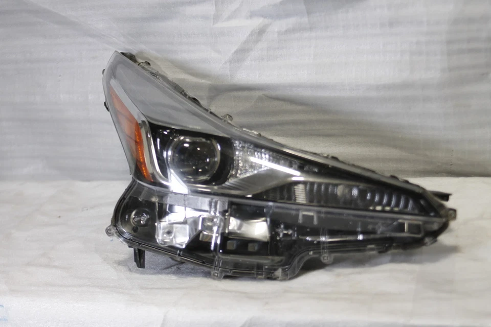 2019-2022 Toyota Prius Right Passenger Side Led Headlight Oem - Image 5
