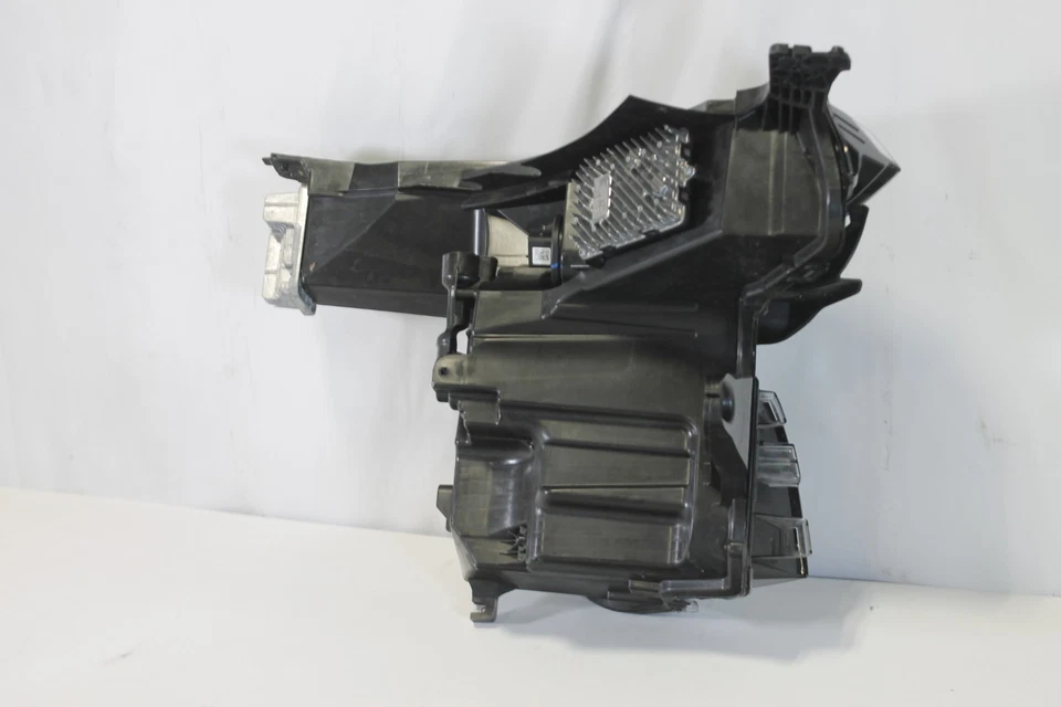 2025 CHEVROLET EQUINOX LEFT DRIVER SIDE LED HEADLIGHT NICE OEM - Image 3