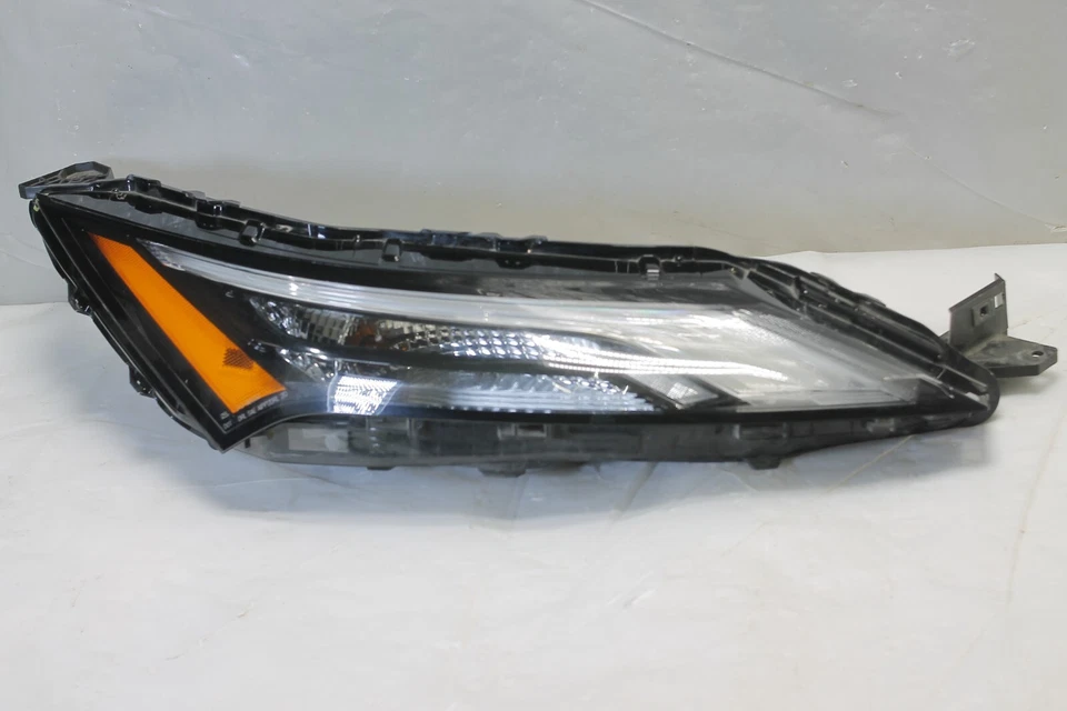 2021-2023 NISSAN ROGUE RIGHT PASSENGER SIDE UPPER LED HEADLIGHT DRL NICE OEM - Image 5