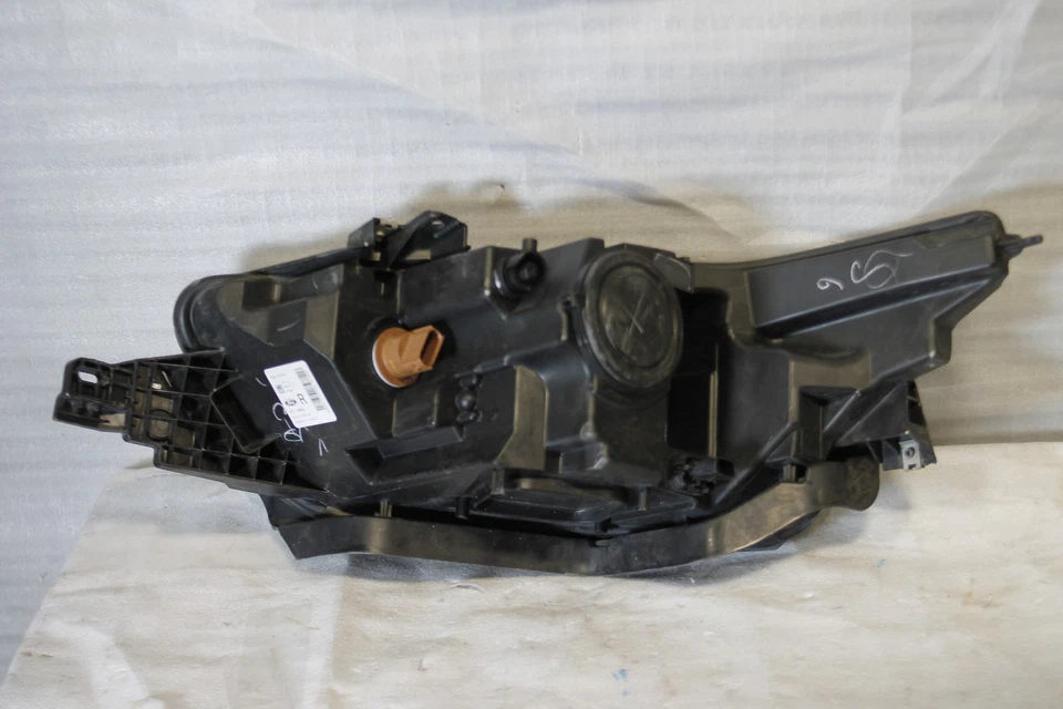 2013-2019 Ford Taurus Right Passenger Side Led Headlight Oem - Image 3