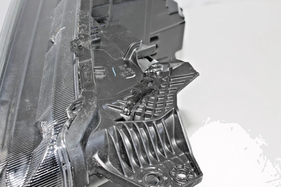 2024-2025 FORD RANGER RIGHT PASSENGER SIDE LED PROJECTOR HEADLIGHT NICE OEM - Image 6