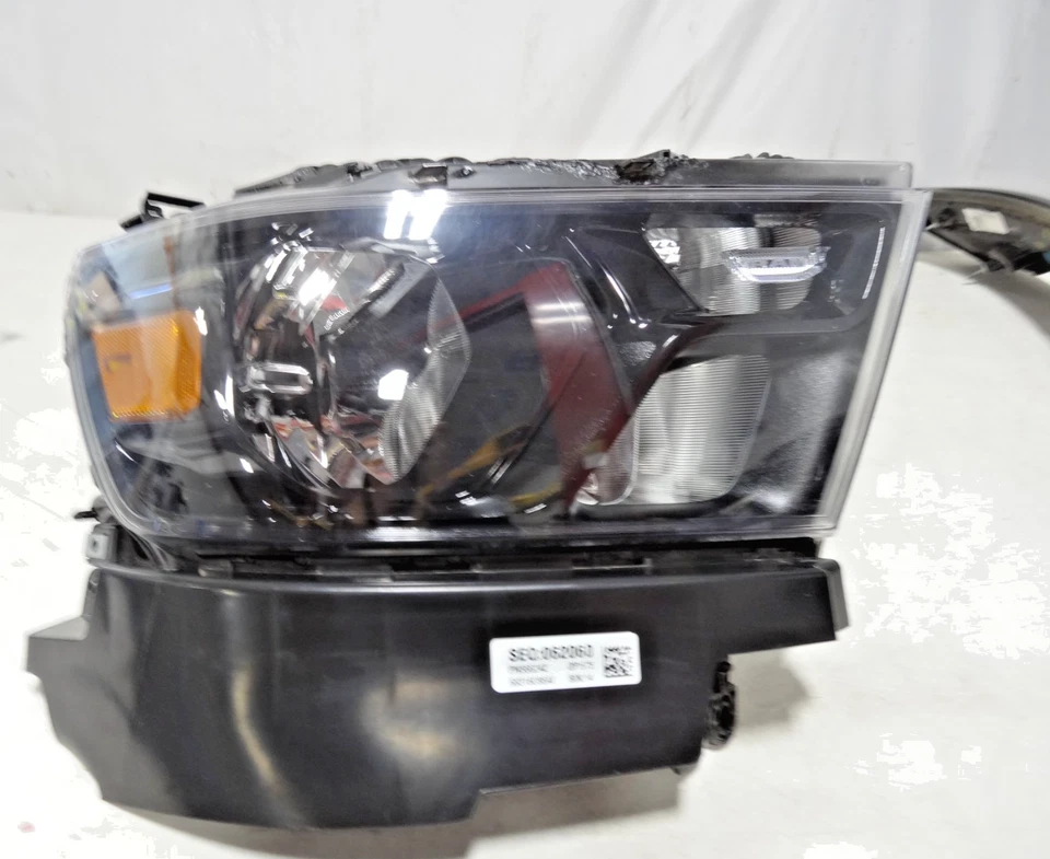 2021-2025 Jeep Grand Cherokee Right Passenger Side Led Headlight Oem - Image 7