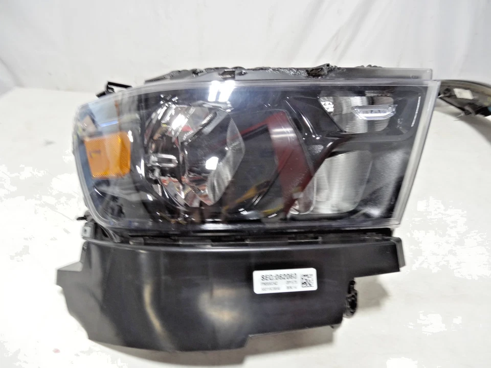2021-2025 Jeep Grand Cherokee Right Passenger Side Led Headlight Oem - Image 6