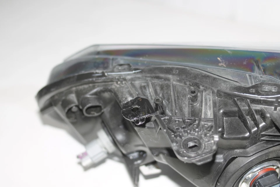 2023-2024 Nissan Sentra Right Passenger Side Halogen Headlight Oem - Image 4