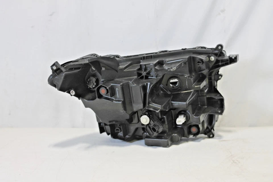 2024-2025 Toyota Tacoma Left Driver Side Led Headlight Nice Oem - Image 4