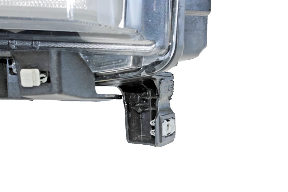 2022-2024 CHEVROLET SILVERADO 1500 LEFT DRIVER SIDE LED HEADLIGHT NICE OEM - Image 4