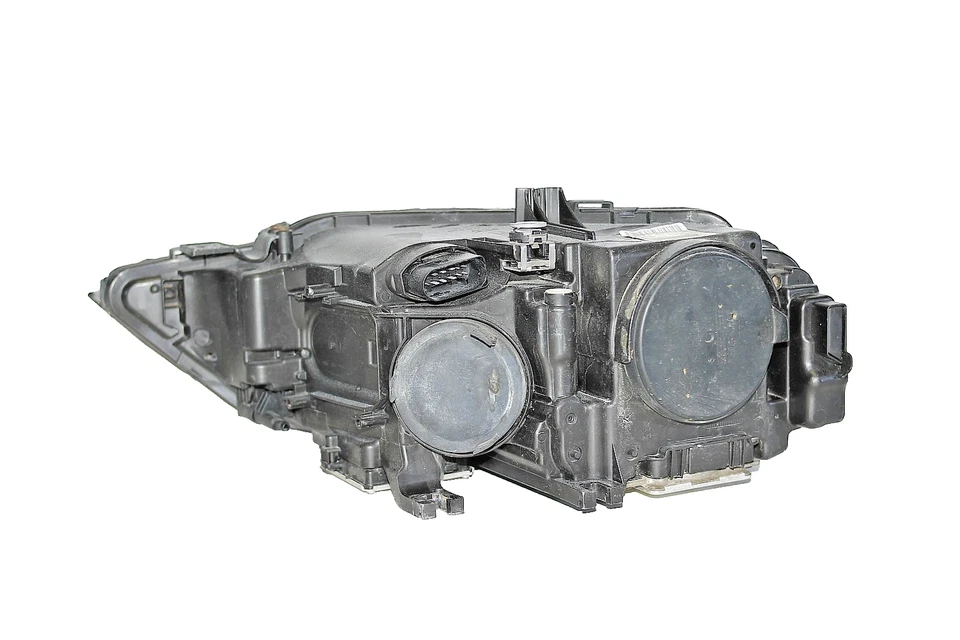 2013-2016 AUDI A4 S4 RIGHT PASSENGER SIDE XENON HID HEADLIGHT OEM - Image 4