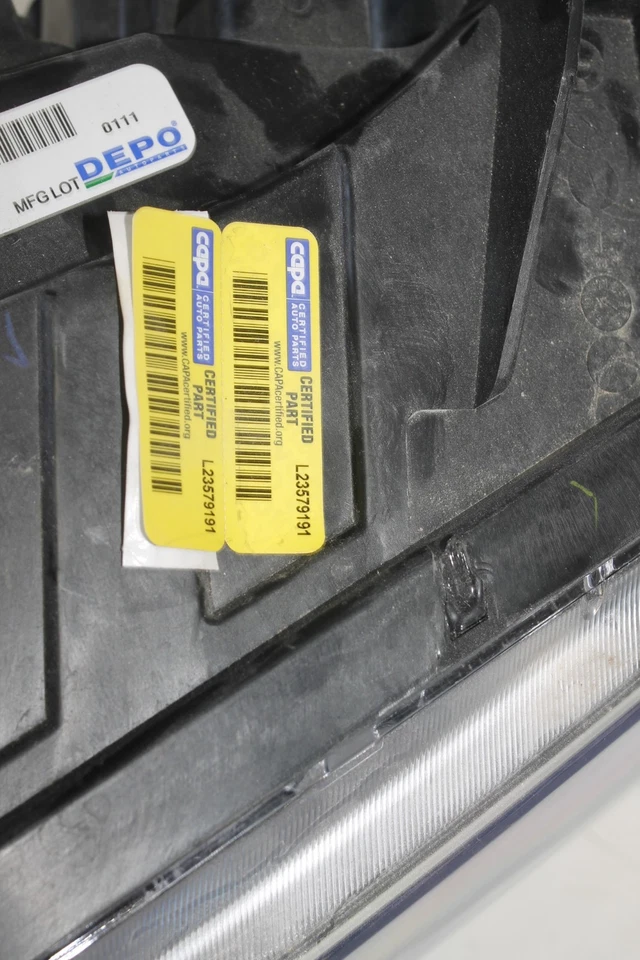 2015-2017 CHRYSLER 300 LEFT DRIVER SIDE HALOGEN W/ LED HEADLIGHT CAPA CERTIFIED - Image 4