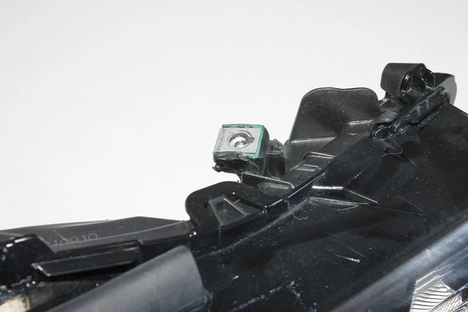 2020-2023 TOYOTA HIGHLANDER RIGHT PASSENGER SIDE LED HEADLIGHT - Image 7