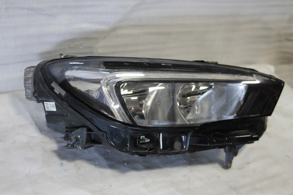 2020-2023 Buick Encore GX Right Passenger Side Halogen Headlight Oem - Image 10