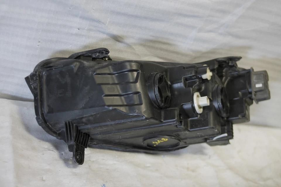 2020-2023 Buick Encore GX Right Passenger Side Halogen Headlight Oem - Image 3