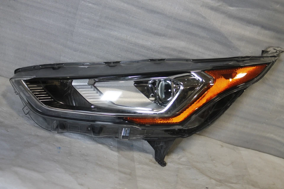 2019-2022 Ford Transit Left Driver Side Xenon HID Headlight Oem - Image 8