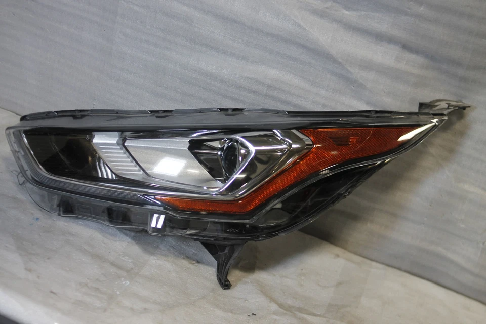 2019-2022 Ford Transit Left Driver Side Xenon HID Headlight Oem - Image 7