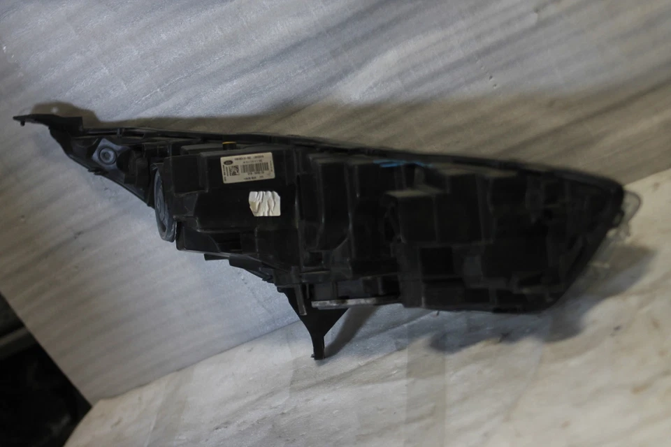 2019-2022 Ford Transit Left Driver Side Xenon HID Headlight Oem - Image 4