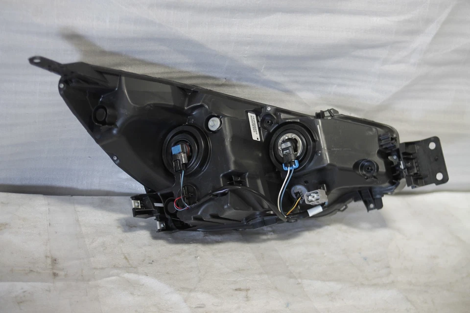 2019-2020 Subaru Ascent Front Left Driver Side Led Headlight Oem - Image 3