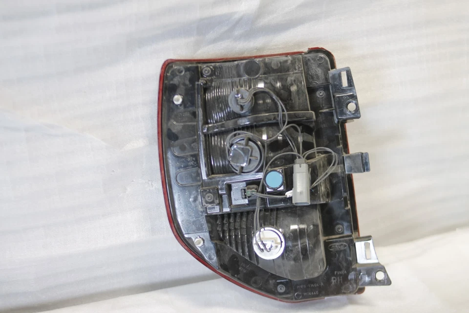 2021-2023 Ford Bronco Sport Right Passenger Side Tail Light Oem - Image 3