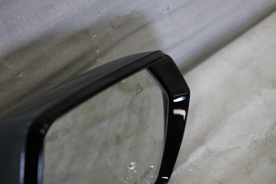 2023-2024 Kia Ev9 Right Passenger Side Mirror With Blind Spot Oem - Image 3