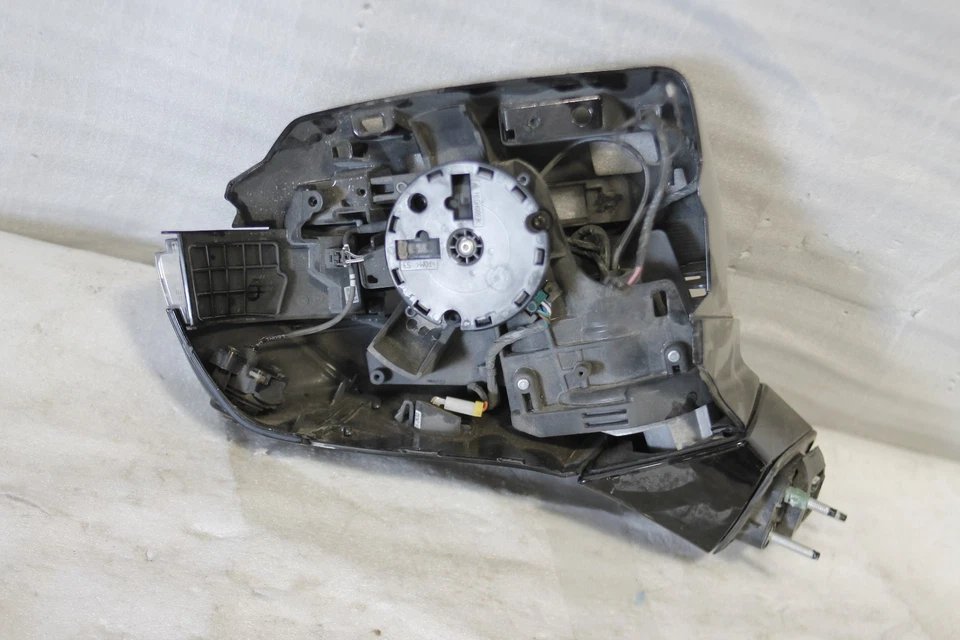 2021-2023 CADILLAC ESCALADE FRONT LEFT DRIVER SIDE MIRROR W/ CAMERA OEM - Image 5