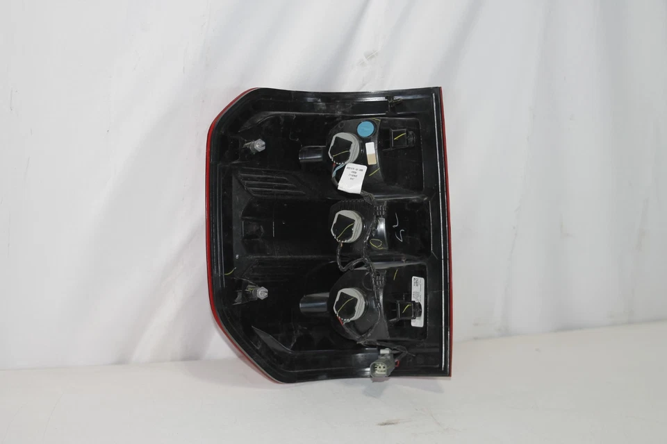 2022-2024 Ford Maverick Right Passenger Side Halogen Tail Light Oem - Image 6