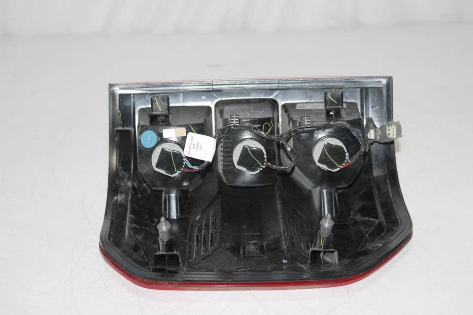 2022-2024 Ford Maverick Right Passenger Side Halogen Tail Light Oem - Image 3