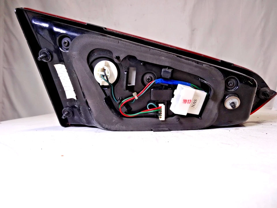 2014-2016 KIA FORTE RIGHT PASSENGER SIDE LED INNER TAILLIGHT ORIGINAL OEM - Image 4