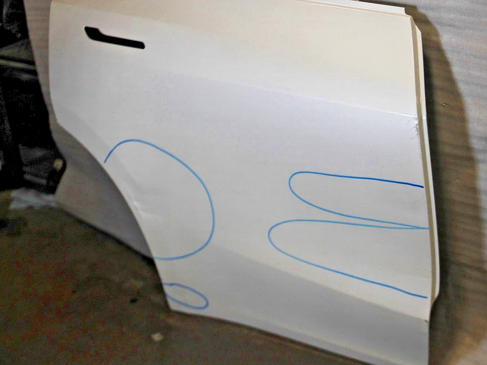 2021-2023 Tesla Model Y Rear Right Passenger Side Door Shell Nice Oem - Image 8