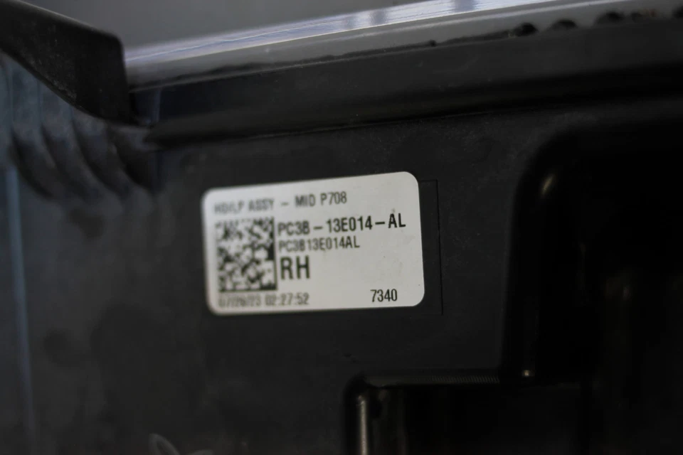 2023-2025 Ford F-250 Superduty Right Passenger Side Led Headlight Oem - Image 2